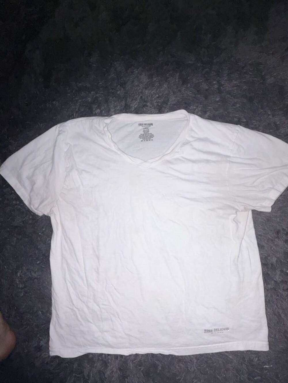 True Religion V-Neck T-Shirt Size Large White Cotton Short Sleeve